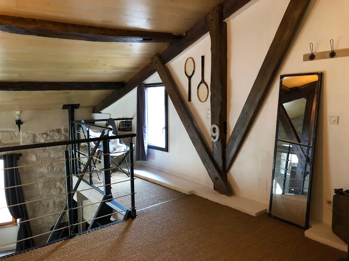 Loft De Charme Centre De Montcuq Villa Holiday home